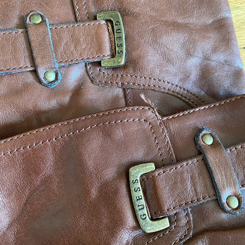 Guess boots